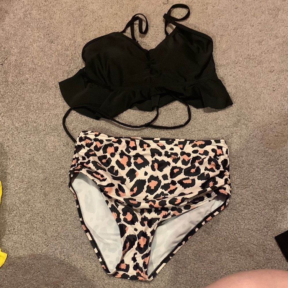 SHEIN swimsuit never worn size large